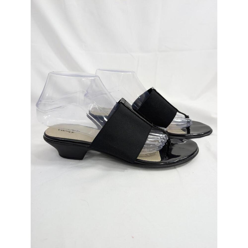 Women's Size 8 1/2 East 5th brand black slip-on wedge sandals